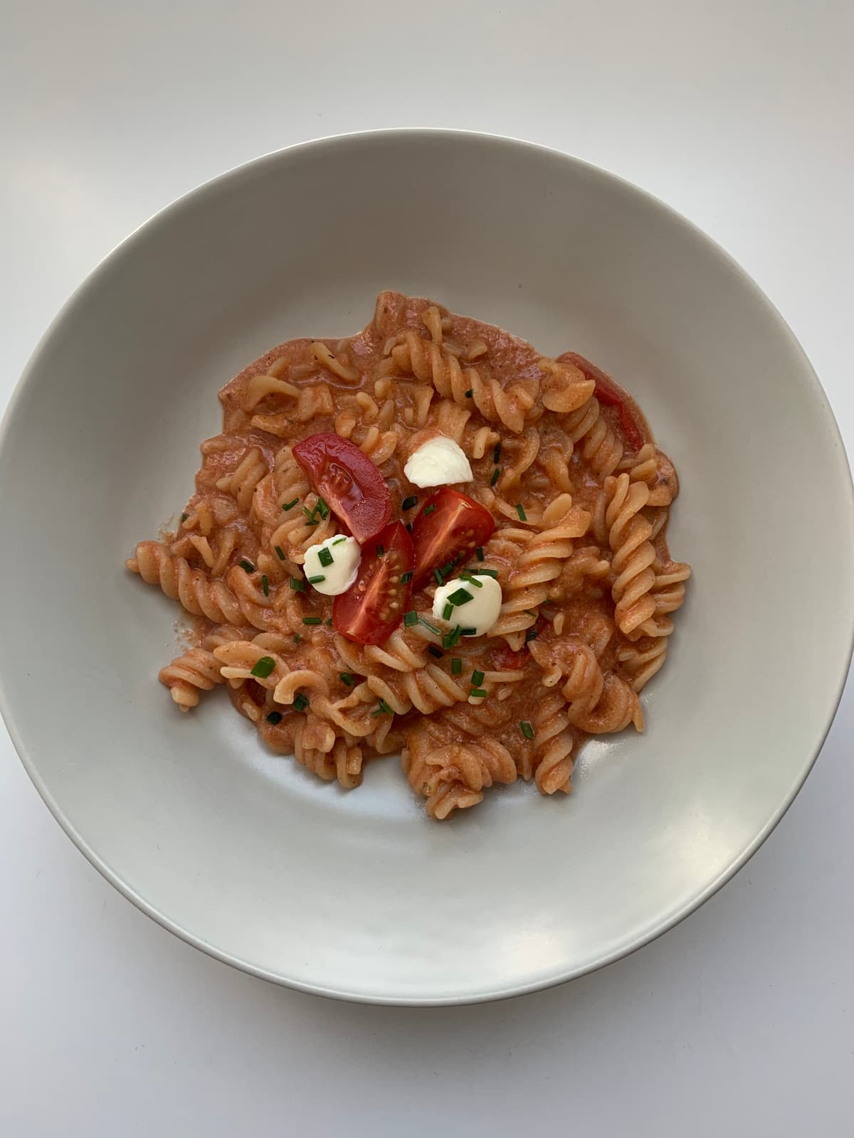 One Pot Pasta - mit Tomate Mozarella - Glutenfreies Rezept von maximalfannitastisch