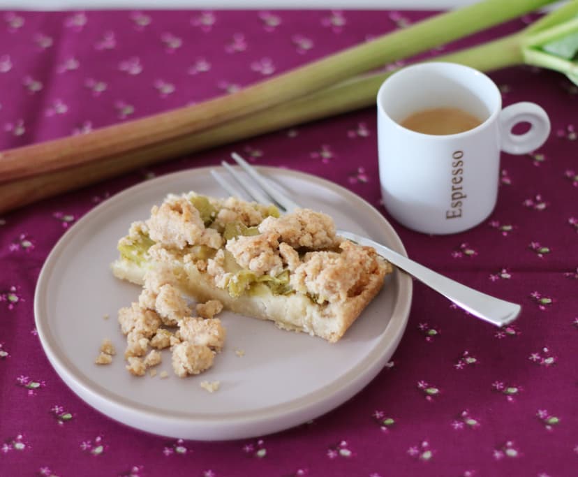 Foto von Glutenfreier Rhabarber Streuselkuchen